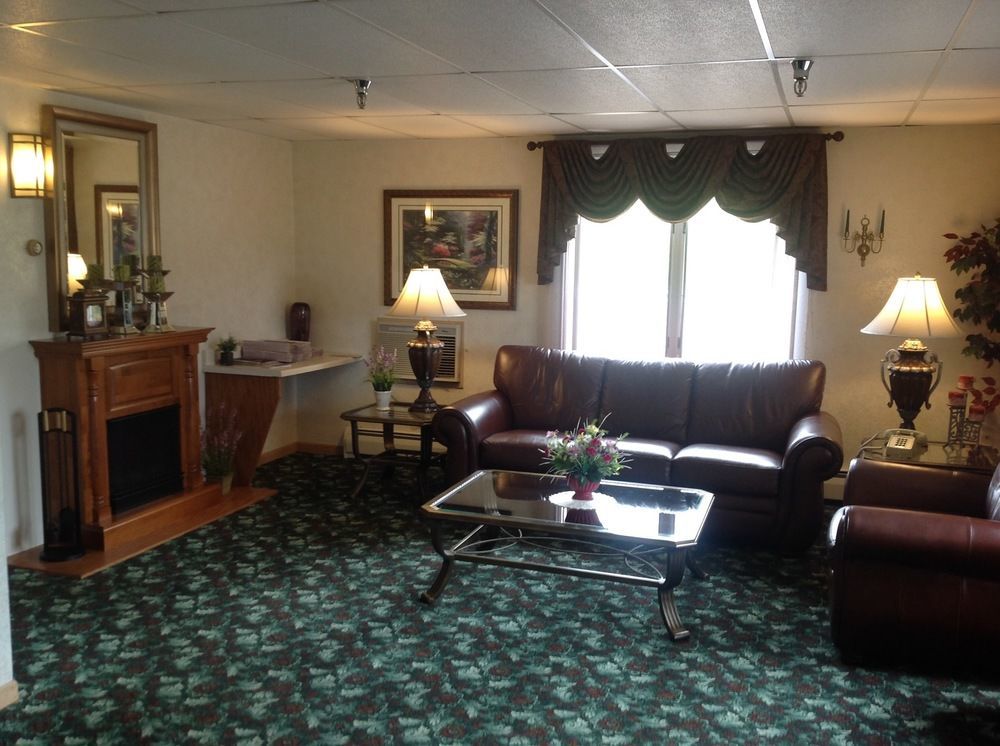 Value Host Motor Inn Marquette Extérieur photo